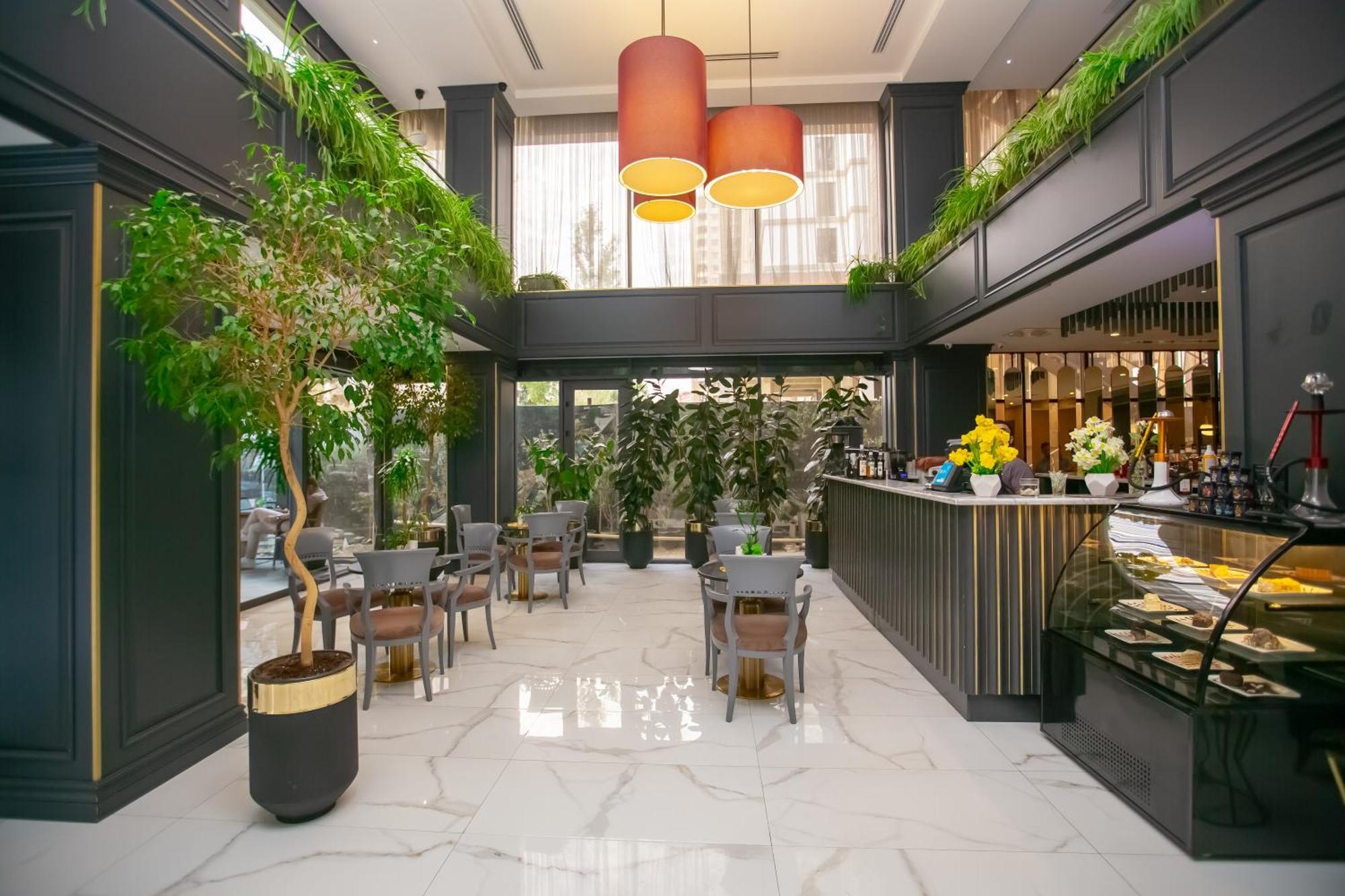 Premium Park 4*