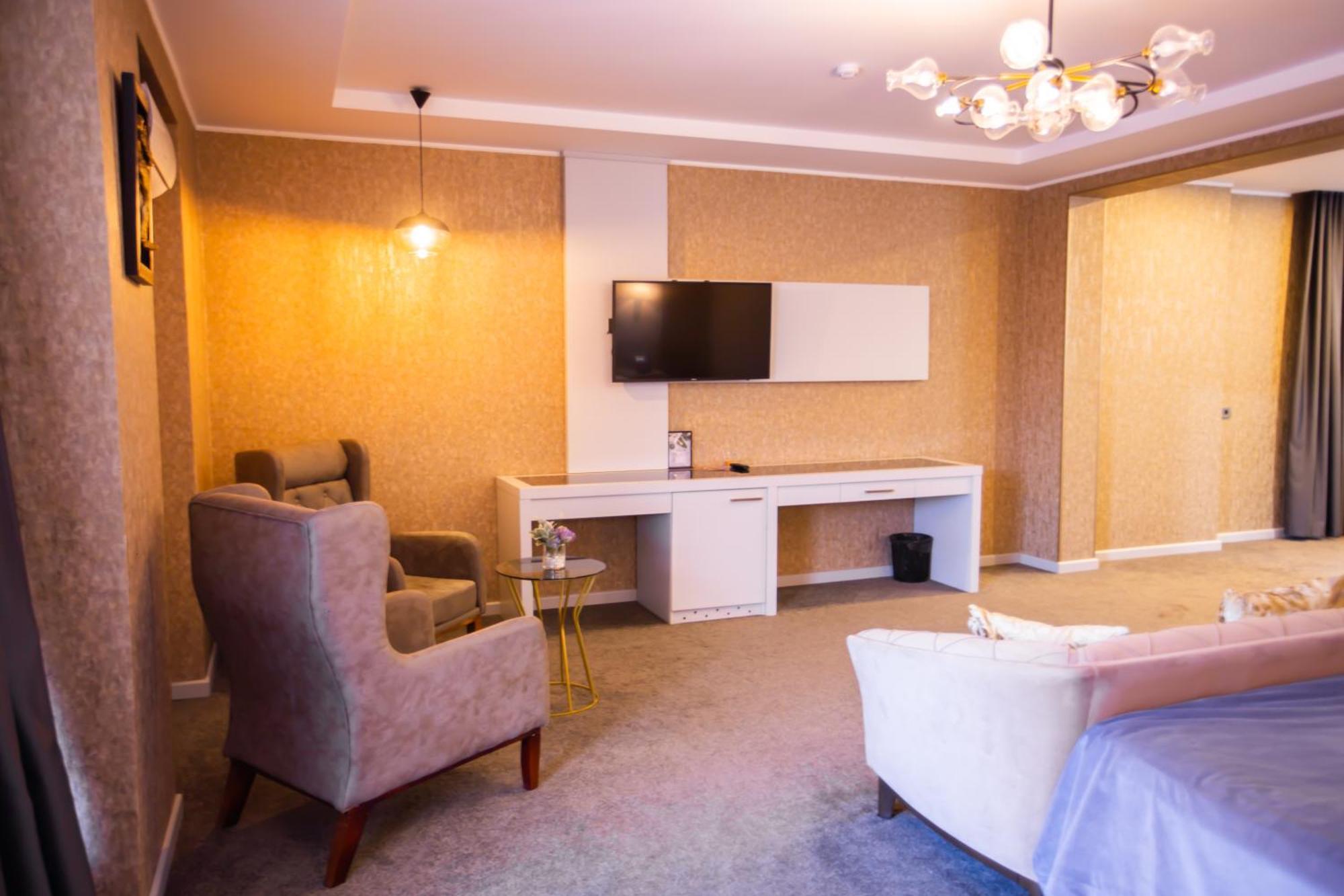 Premium Park 4*