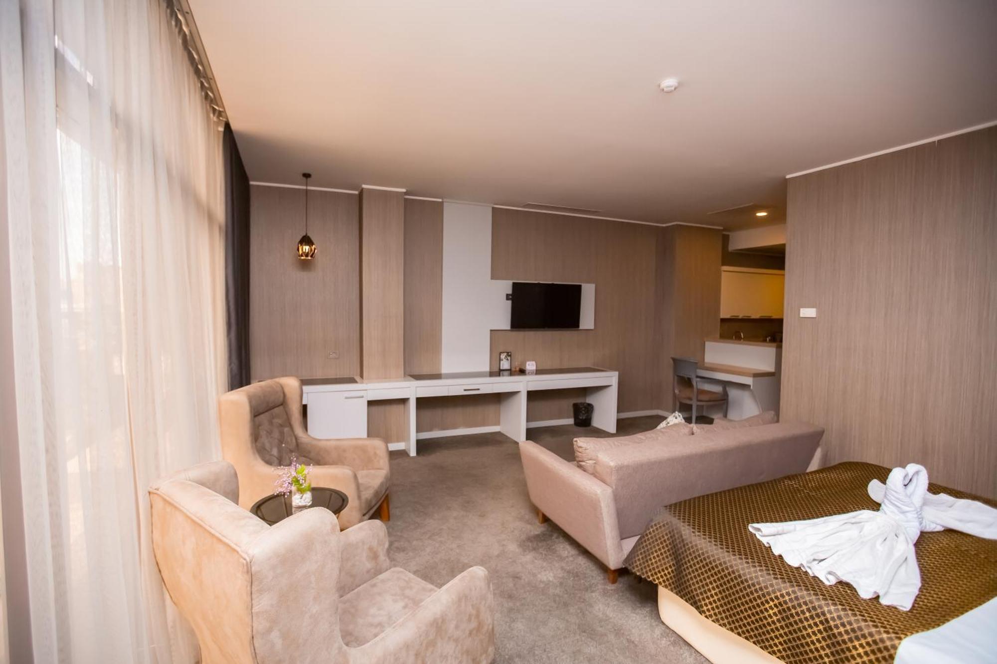 Premium Park Hotel 4*